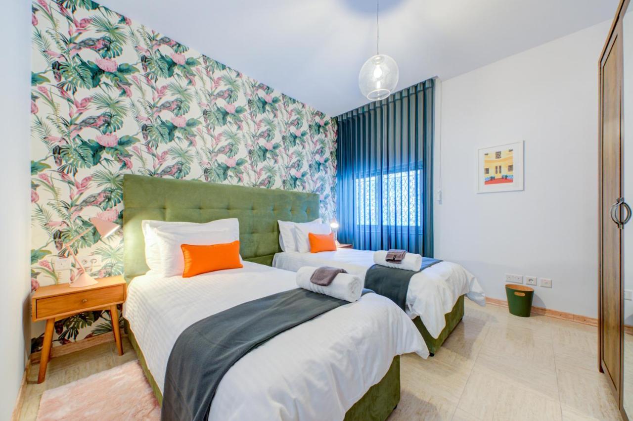 Colorful & Spacious Home With Yard - Close To Xemxija Bay San Pawl il-Baħar Eksteriør bilde